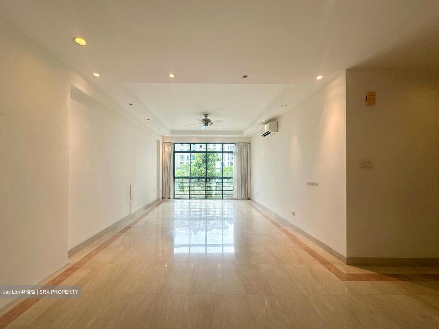 The Hillside (D21), Condominium #498413011